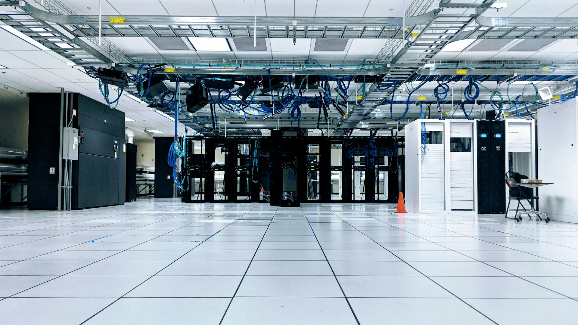 Data center com arrays de armazenamento